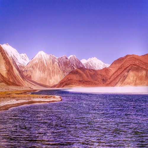 leh Tour Package